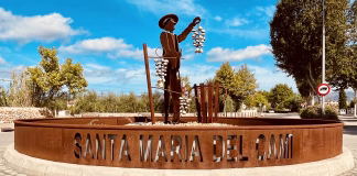 Warum Santa Maria del Camí zu den authentischen Dörfern auf Mallorca zählt Santa Maria Del Cami - Ortseingang