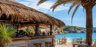 Meerblick und Mojitos – Chiringuito-Genuss pur auf Mallorca Chiringuito auf Mallorca